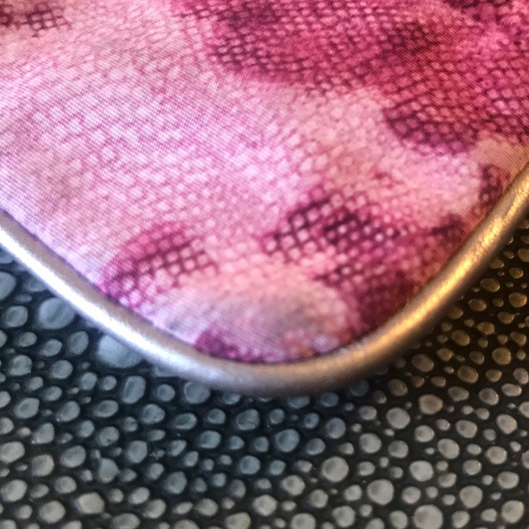 Coach Tote With Coin Purse - Pink roses - Picture 13 of 13